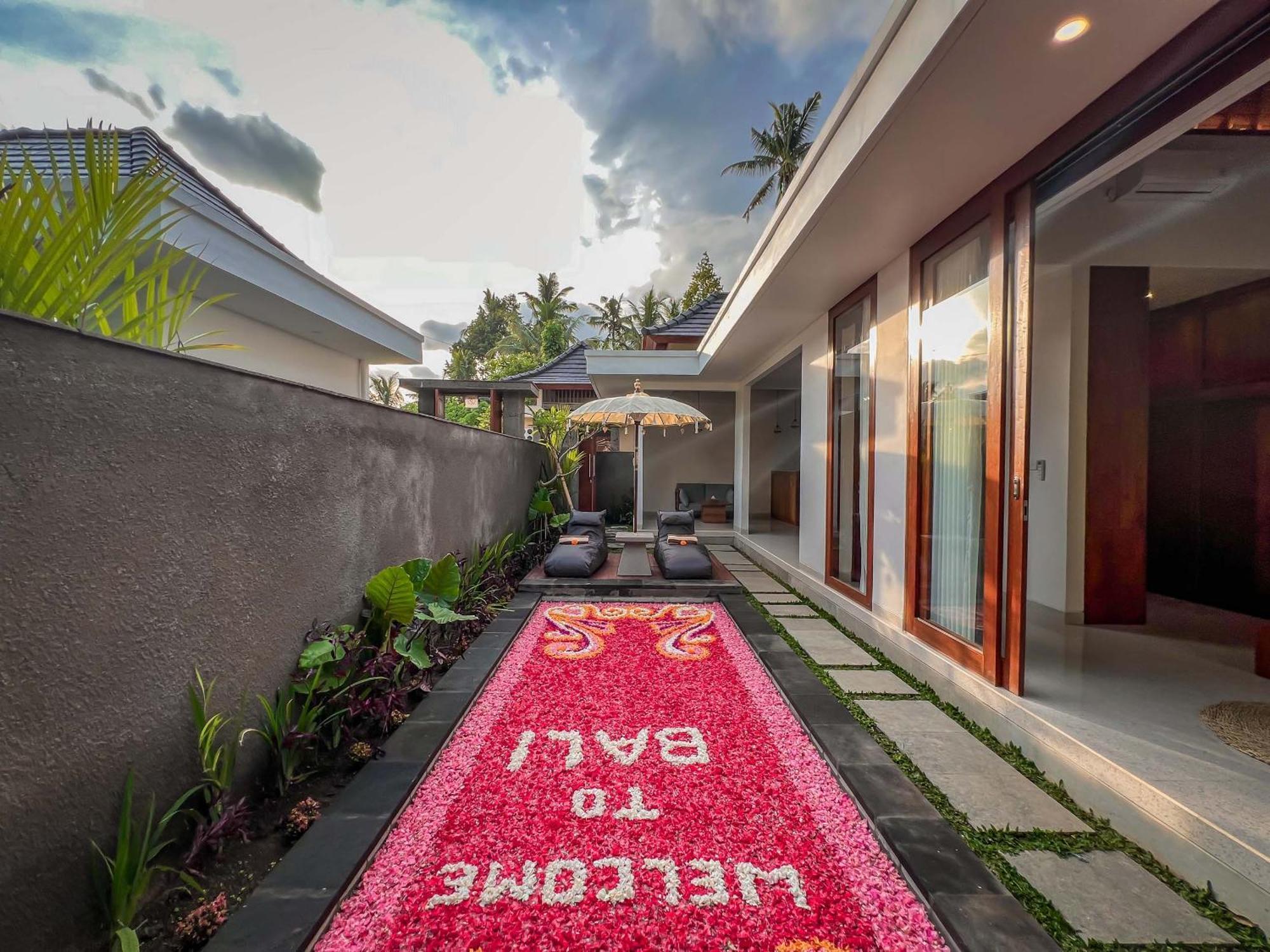 Natayu Ubud Villa Exterior photo